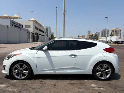 Hyundai Veloster 2015 V4 1.6L Low Mileage Full Option